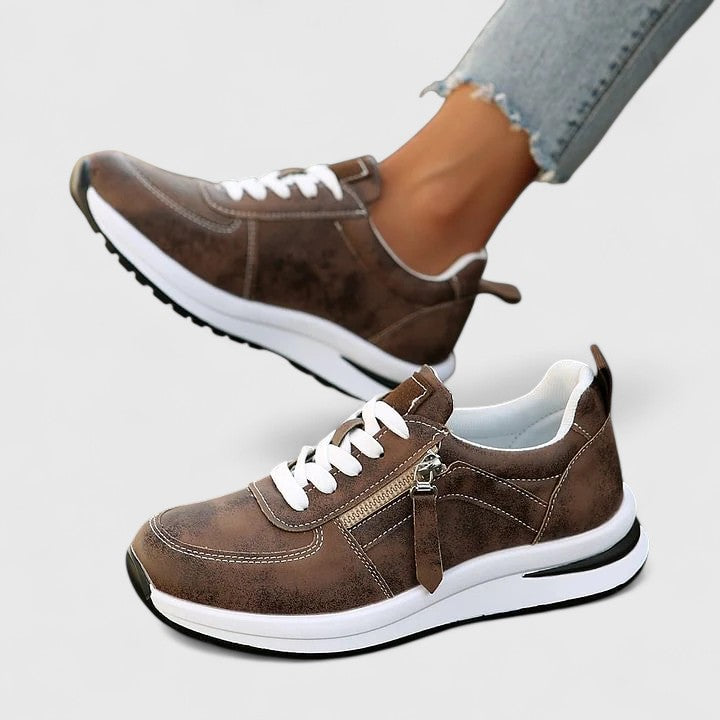 Brown / 12 US | 43 EU