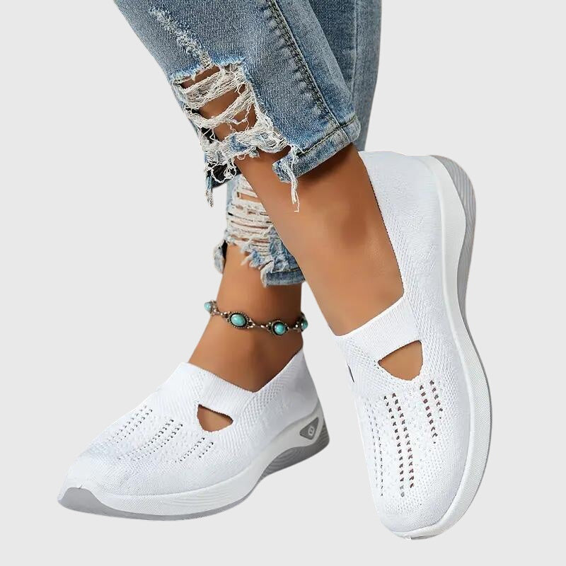 White / 12 US | 43 EU