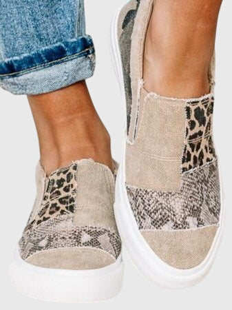 Khaki / 12 US | 43 EU