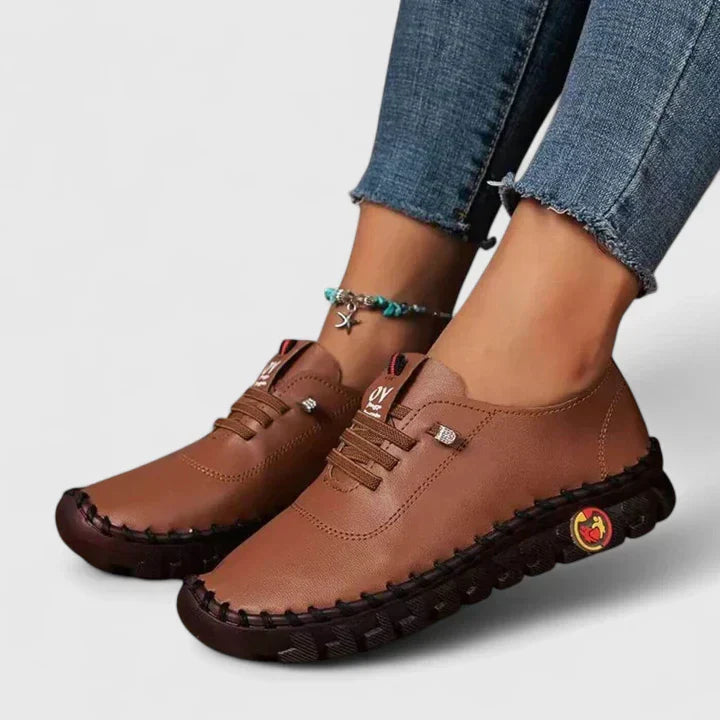 Brown / 12 US | 43 EU