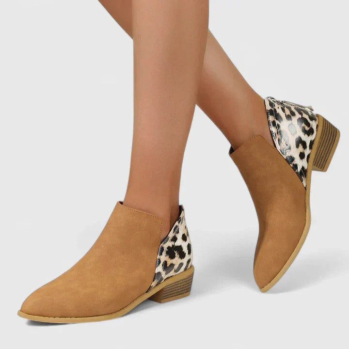 Brown / 12 US | 43 EU