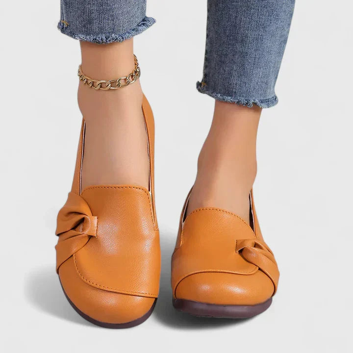 Orange / 10 US | 41 EU