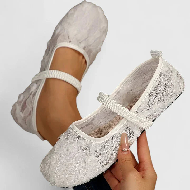 White / 11 US | 42 EU