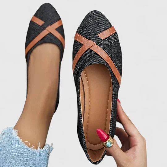 Black / 12 US | 43 EU